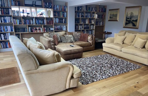 Binfield House | Luxurious home in the centre of leafy Binfield