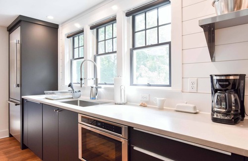 South Orleans House | Luxurious, Modern Walk to Water!