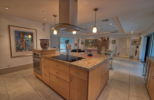 Midtown House | Luxurious monthly rental in mid-town