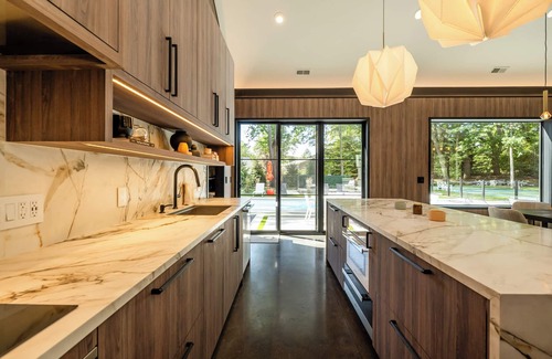 New Buffalo House | Luxurious New Buffalo Rental Has It All!