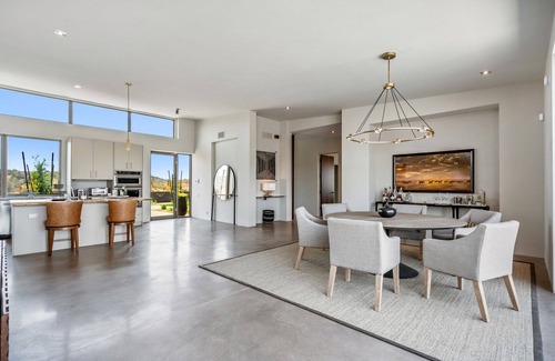 Fort McDowell House | Luxurious Oasis Facing the Desert National Forest