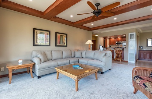 Kaanapali Condo | LUXURIOUS OCEAN VIEW CORNER UNIT W/ALL AMENITIES
