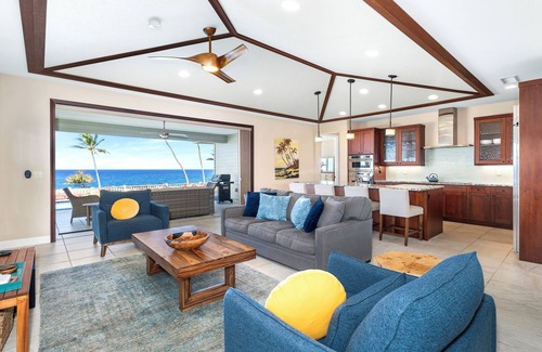 Kailua-Kona House | 🌴Luxurious Oceanfront Home on Golf Course – Paradise Awaits🌴