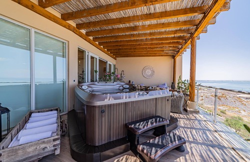 La Paz Condo | Luxurious Penthouse at Vistamar! Golf - Beachclub