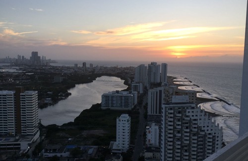 Marbella Condo | LUXURIOUS PENTHOUSE W/MILLION DOLLAR VIEW/FREE BREAKFAST DAILY MAID, Altamar 32A