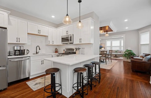 West New Haven Apartment | Luxurious private 2 bedroom apartment inspired and designed for medical professionals.