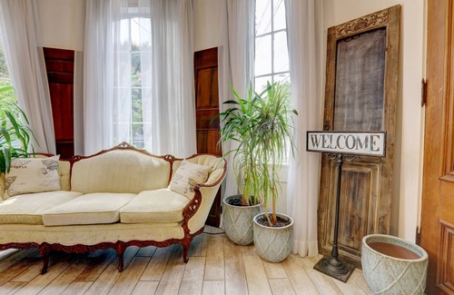 Clifton House | Luxurious Private Unmatched Location 10 Bed Washer/Dryer Safe Fast Wifi Walkable