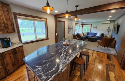 Hudson House | Luxurious remodel near historic downtown Hudson!