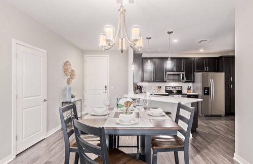 Ocotillo Condo | Luxurious Resort Condo in Ocotillo with Pool and Canal Views!
