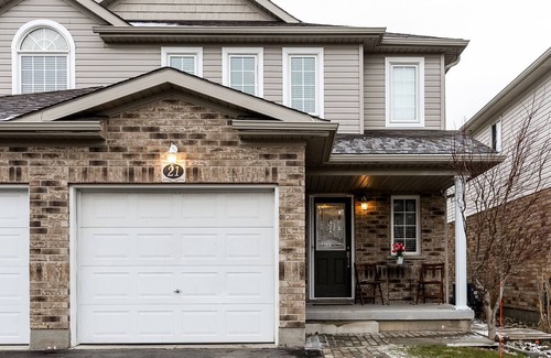 Guelph House | Luxurious, Stylish Master bedroom
