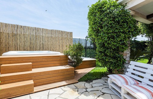 Fregenae Villa | Luxurious villa only 30min from Rome center outdoorJacuzzi mini pool, Sauna