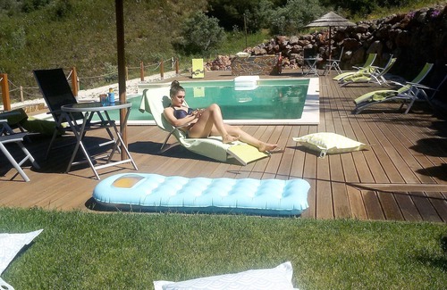 Casa Queimada House | Luxurious villa with pool and idyllic lake landscape