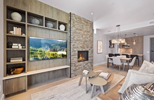 Park City Condo | Luxury 1-bedroom residence with DIRECT SKI ACCESS at Deer Valley East Village