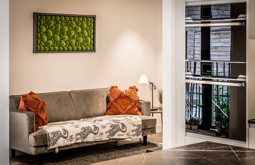 Faraday Apartment | Luxury 2-bed, 2.5 bath Apartment with Balcony - Borough Market/London Bridge