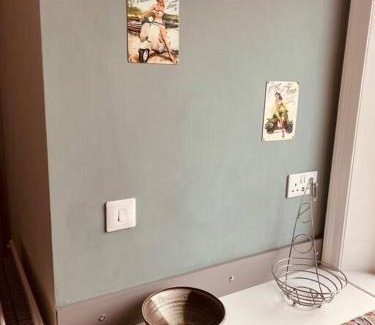 Carlisle Apartment | Luxury 2 bed apt 4 mins from M6 J44 pet friendly,