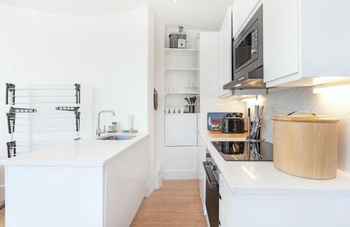 Norland Apartment | Luxury 2 Bedroom Flat In Royal Crescent