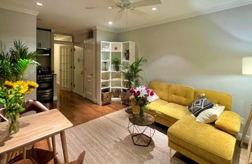 Hell's Kitchen Apartment | Luxury 2BD Unit in Midtown West