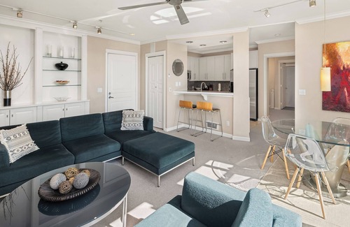 Downtown Seattle Condo | Luxury 2BR Condo in ONLY Waterfront Location Downtown-Steps to Pike Place Market