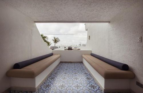 Castillogrande House | Luxury 2BR House with Ocean View in Castillogrande