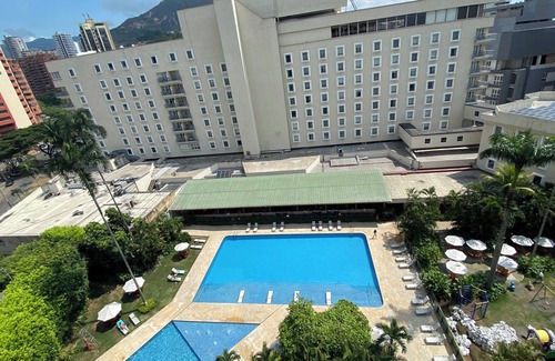 San Antonio Apartment | Luxury 3-bedroom apartment in the best tourist area of Cali. Close to everything