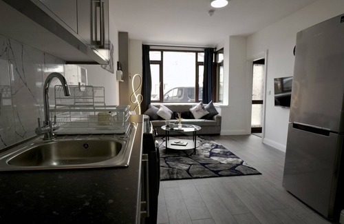 Willenhall House | Luxury 3 bedroom house in wolverhampton