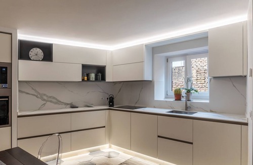 Sallustiano Apartment | Luxury 3 beds/3 baths-few steps from city center!