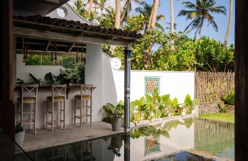 Koggala House | Luxury 3-BR Beach Front Villa with Staff