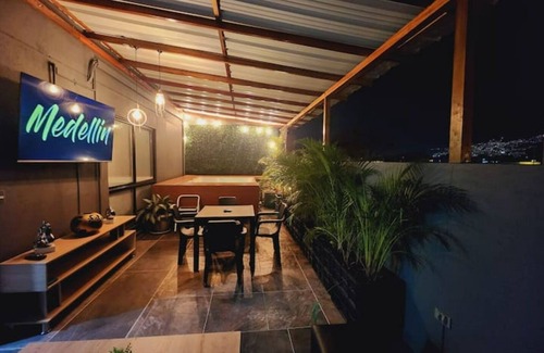 Laureles Apartment | Luxury 3/jacuzzi/terrace/private/cerca Al Poblado