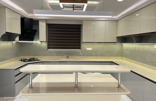 Visakhapatnam Apartment | "Luxury 3BR Apt beside Novotel with Breathtaking RK Beach Views!"