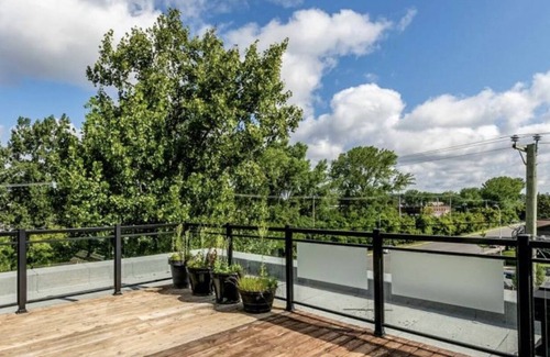 LaSalle House | Luxury 3Br House! Indoor Parking! 10 min to DT!