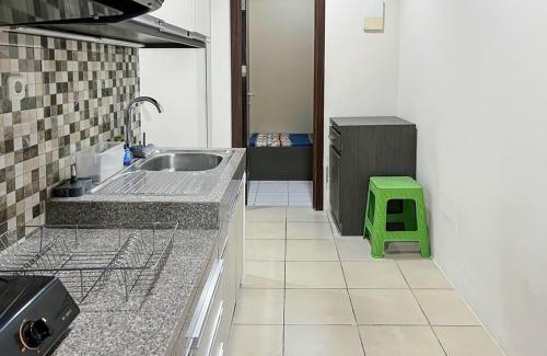 Bangka Apartment | Luxury 3BR Kemang Village Netflix, WiFi, Pool