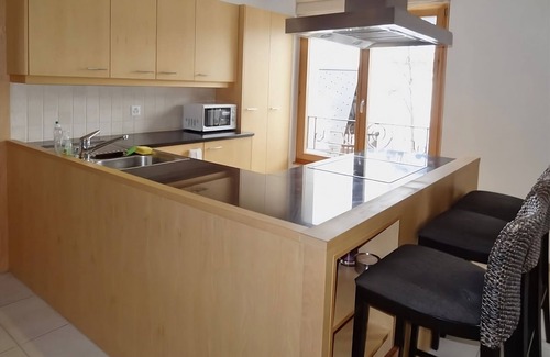 Chateau-d'Oex Apartment | Luxury 4 bed apartment, panoramic mountain views, 5* Spa Facilities - sleeps 8