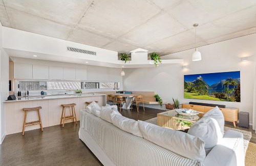 Caloundra Apartment | Luxury 5-floor Unit with Ocean Views near Beach