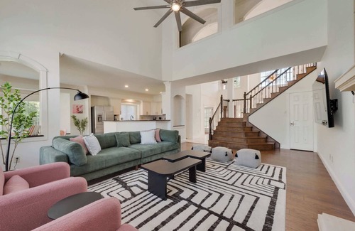 Fossil Creek House | Luxury 6BR 2.5BA Home with Pool Cinema & Game Room