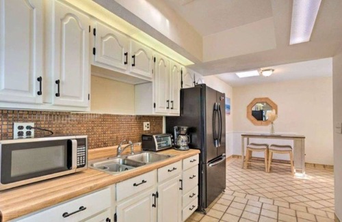 Boynton Beach House | Luxury 8 Bedroom 6 Bath Mini Resort with Pool in Backyard Tropical Paradise!