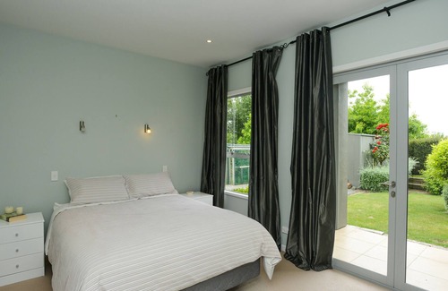Havelock North House | Luxury Accommodation Hawkes Bay New Zealand