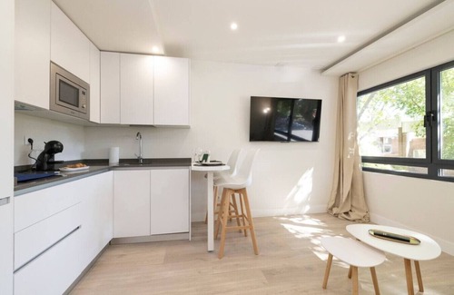 Aravaca Apartment | Luxury amidst nature