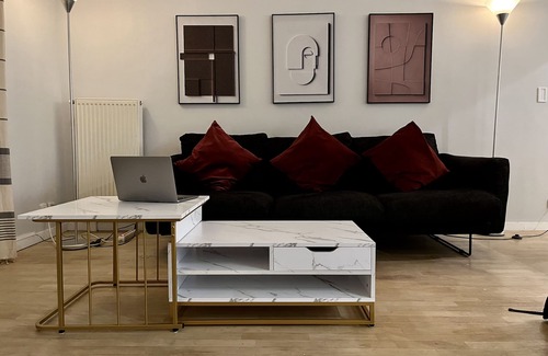 Faubourg de l'Arche Apartment | Luxury apartment - 10 minutes from La Défense