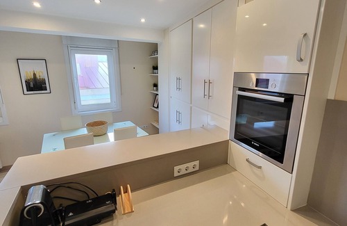 La Coruna Apartment | Luxury apartment, 2 bedrooms, 50 meters from the beach