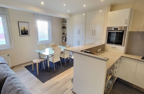 La Coruna Apartment | Luxury apartment, 2 bedrooms, 50 meters from the beach