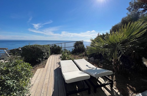 Cap d'Ail Apartment | Luxury apartment AC sea view 5min to Monaco ! Overflowing swimming pool