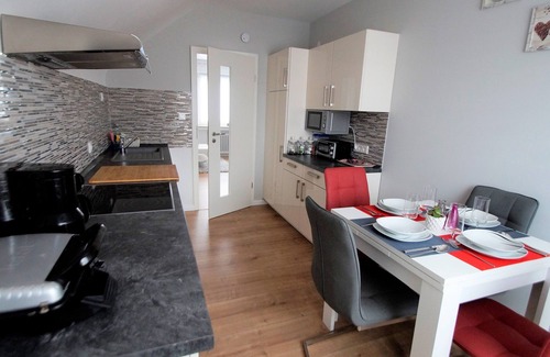 Bergisch Gladbach House | Luxury apartment BGL-12 near Cologne City/Messe