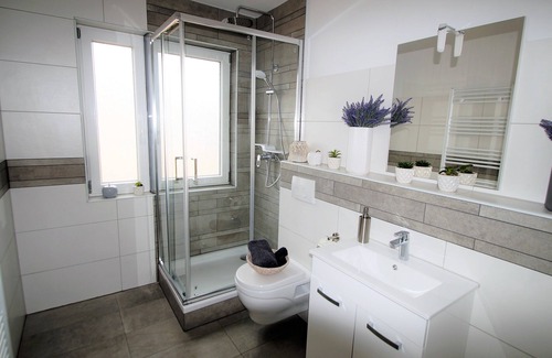 Bergisch Gladbach House | Luxury apartment BGL-12 near Cologne City/Messe