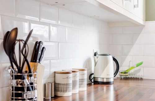 Cranbrook Apartment | ☆LUXURY APARTMENT☆BUSINESS/RELOCATIONS☆2BED