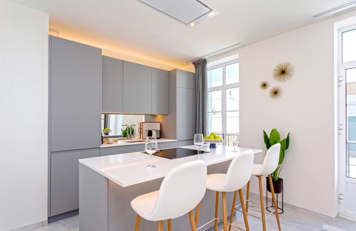 Old Town Apartment | Luxury apartment in cadiz center. Catedral V