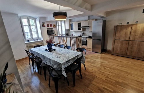 Blois Apartment | Luxury apartment in the center of Blois near the castle and the Loire