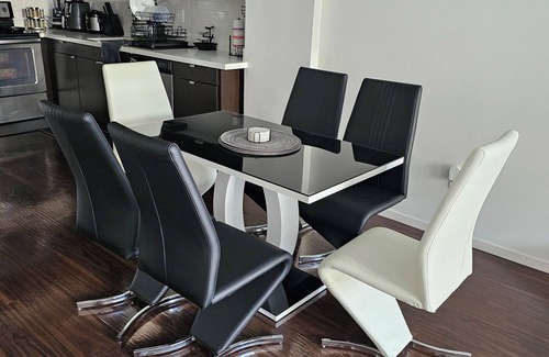 Bunker Hill Apartment | Luxury Apartment in Downtown Los Angeles