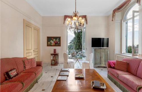Vallecrosia Apartment | Luxury Apartment In Villa Cava - Happy Rentals