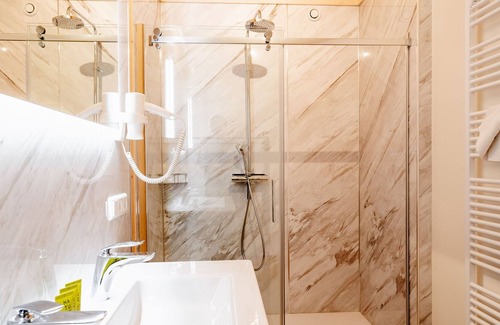 Jenig Apartment | Luxury apartment near the ski area of Nassfeld