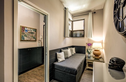 Quartiere XIII Aurelio Apartment | Luxury apartment near Vatican,downtown metro and free wifi